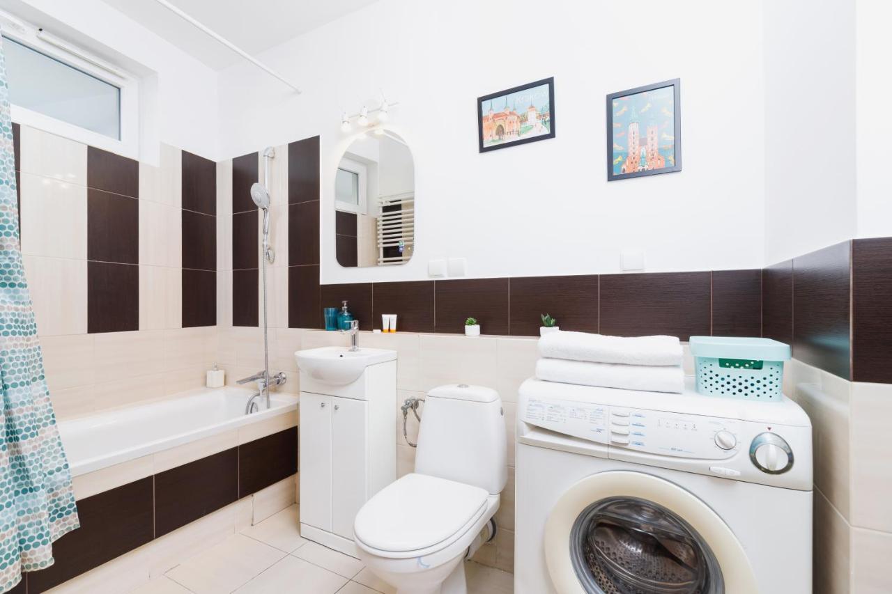 Studio Pradnik Bialy Krakow By Renters Apartment ภายนอก รูปภาพ