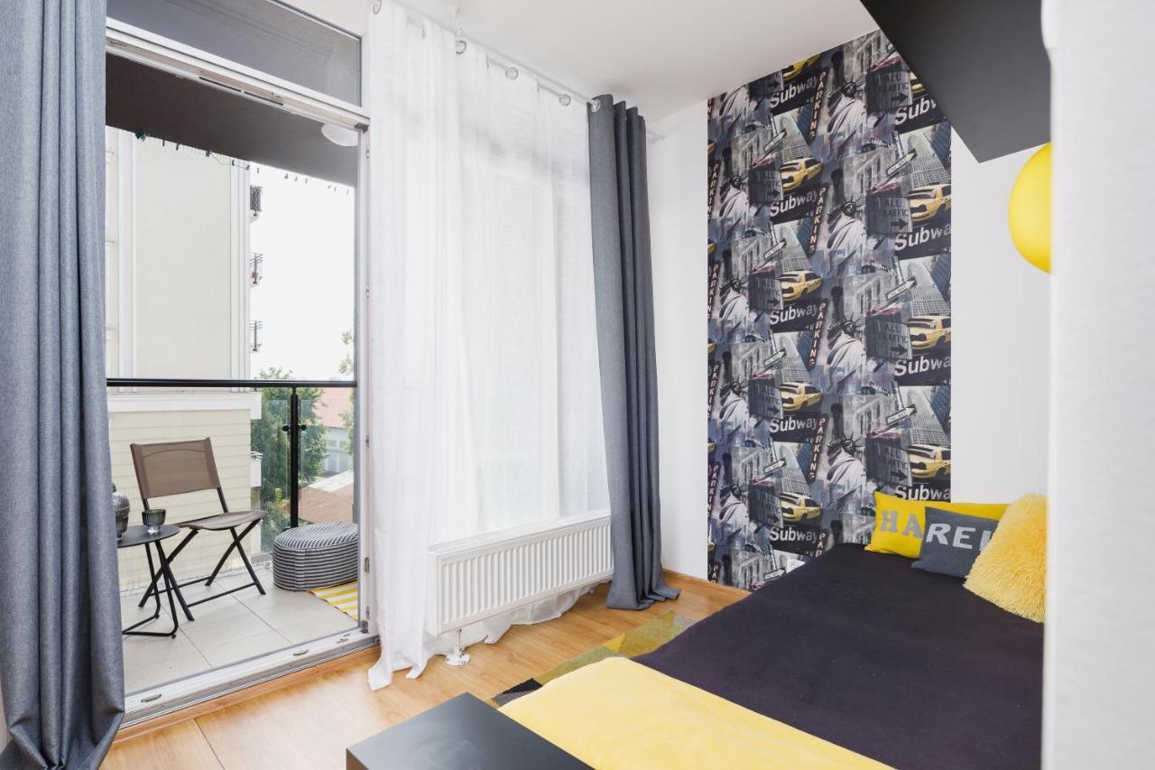 Studio Pradnik Bialy Krakow By Renters Apartment ภายนอก รูปภาพ