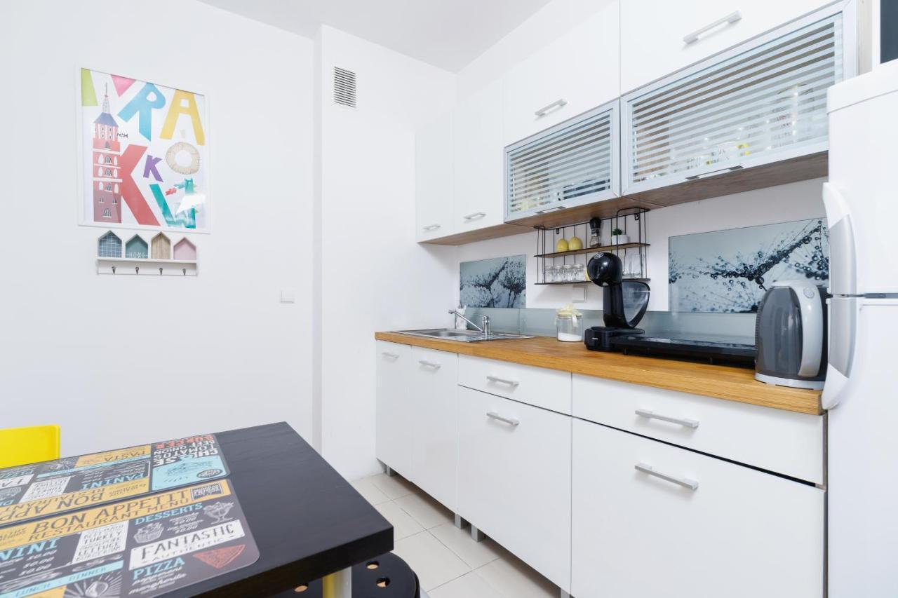 Studio Pradnik Bialy Krakow By Renters Apartment ภายนอก รูปภาพ